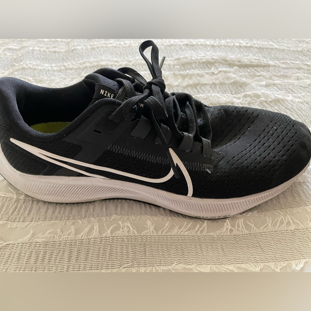 Nike Air Zoom Pegasus Womens 9.5